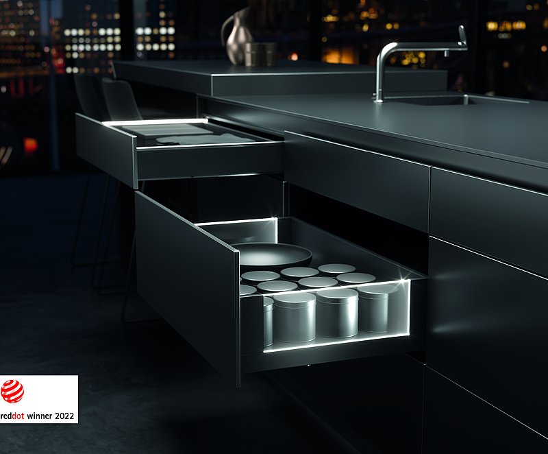 Stunning mood effects and a touch of elegance: as an option, AvanTech YOU from Hettich now gives drawers their own LED signature lighting. Photo: Hettich