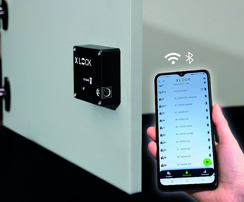 Using a free app, Hettlock Bluetooth brings versatile usage and easy management to the locker unit. Photo: Hettich